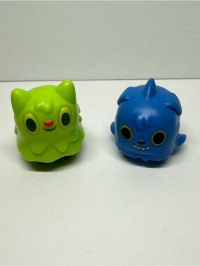 2025 Wendy's My Strange Pet Shark Dog & Slime Cat Kids Meal Toy Lot of 2 Figures